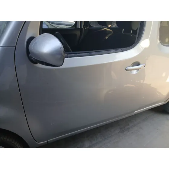 Puerta Delantera Izquierda para Nissan Cube (Z12)