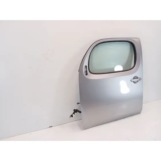 Puerta Delantera Izquierda para Nissan Cube (Z12)