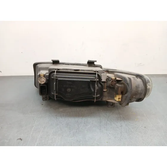 Faro Derecho para Seat Leon (1M1)