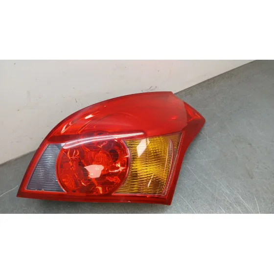 Piloto Trasero Izquierdo para Kia Cee'd Hatchback (Ed)