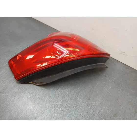 Piloto Trasero Izquierdo para Kia Cee'd Hatchback (Ed)