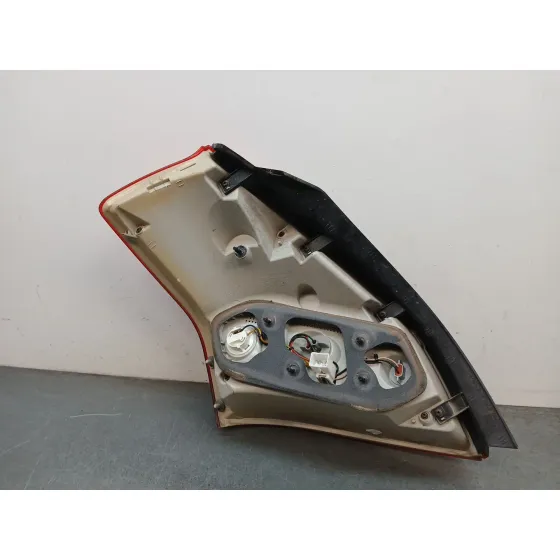 Piloto Trasero Izquierdo para Kia Cee'd Hatchback (Ed)