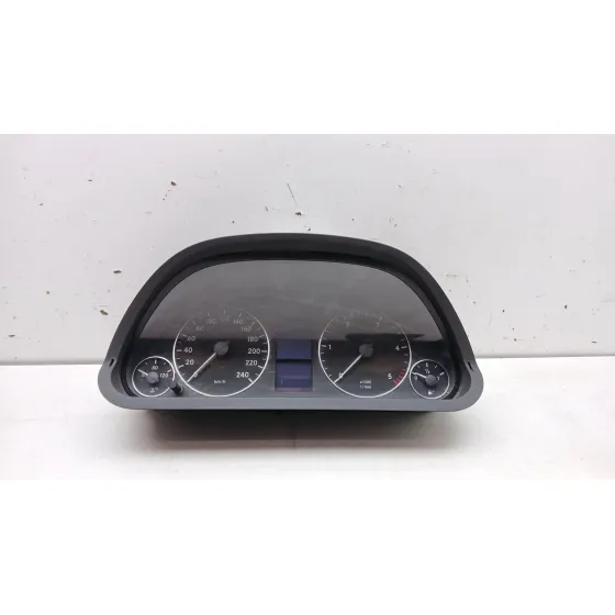 Cuadro Instrumentos para Mercedes-Benz Clase A (W169)