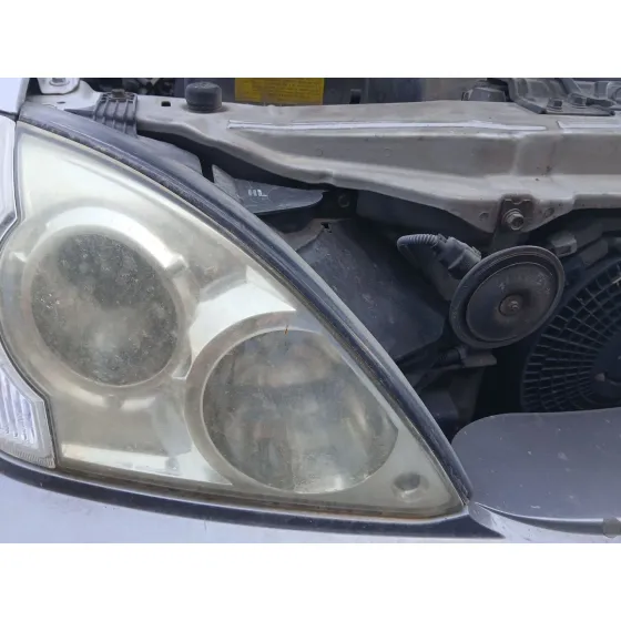 Faro Derecho para Hyundai Terracan (Hp)