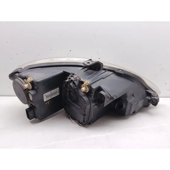 Faro Izquierdo para Seat Leon (1P1)