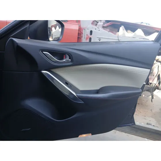 Guarnecido Puerta Delantera Derecha para Mazda 6 Station Wagon (Gj, Gl)