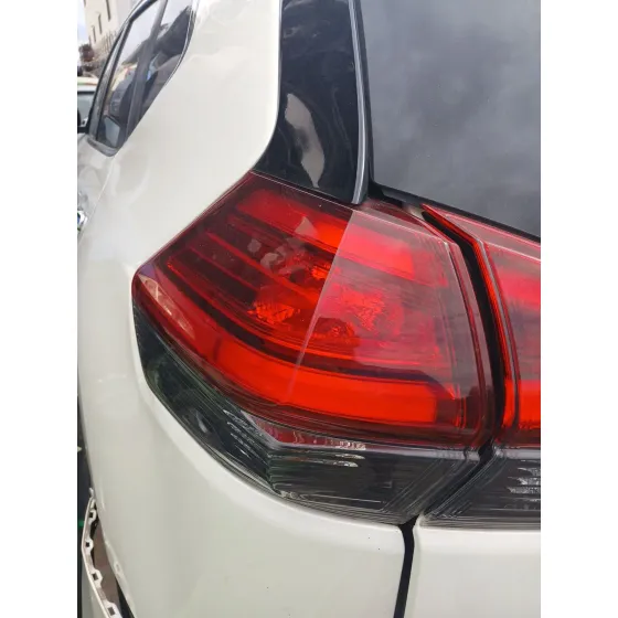 Piloto Trasero Izquierdo para Nissan X-Trail Iii (T32_, T32R, T32Rr)