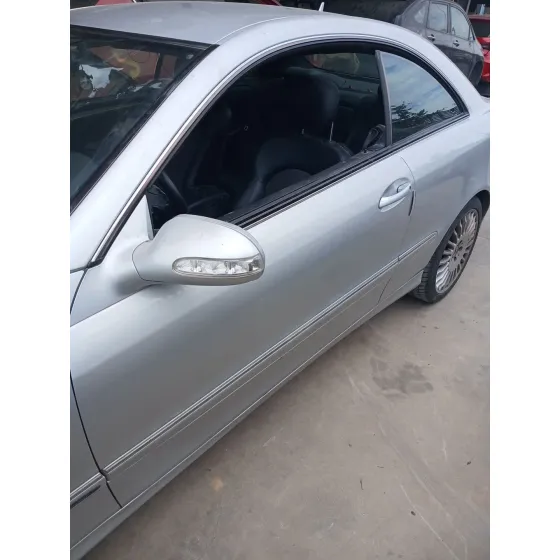 Puerta Delantera Izquierda para Mercedes-Benz Clk (C209)