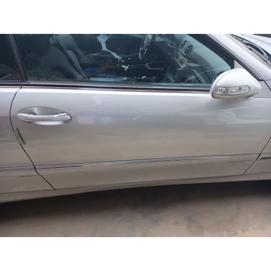 Puerta Delantera Derecha para Mercedes-Benz Clk (C209)