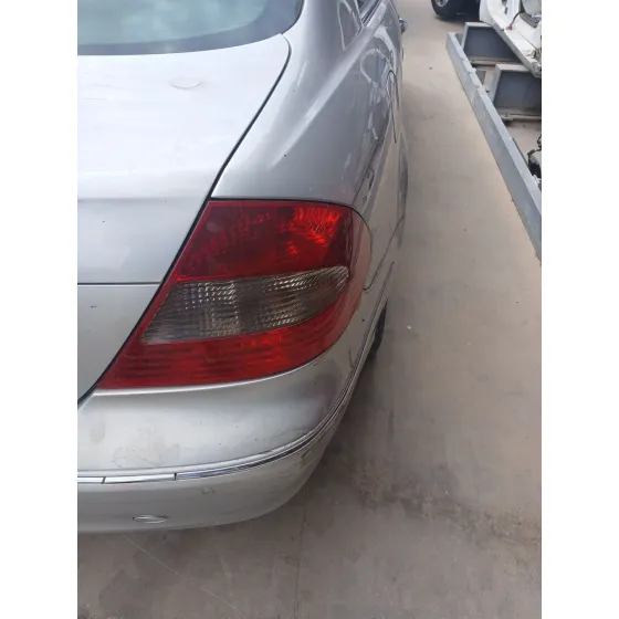 Piloto Trasero Derecho para Mercedes-Benz Clk (C209)