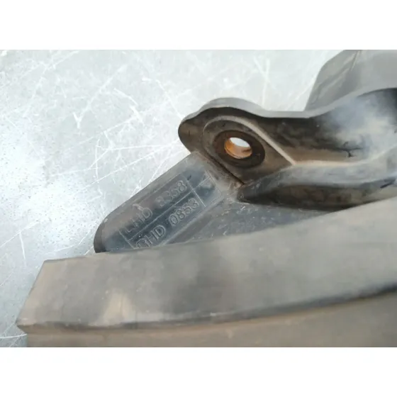 Faro Izquierdo para Kia Sorento I (Jc)