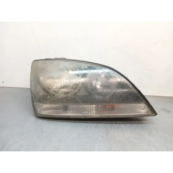 Faro Derecho para Kia Sorento I (Jc)