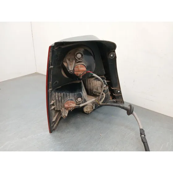 Piloto Trasero Derecho para Kia Sorento I (Jc)