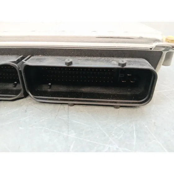 Centralita Motor Uce para Audi A8 (4E2)