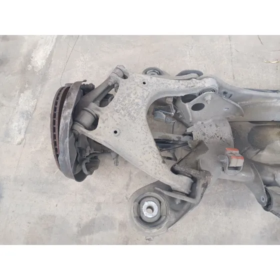 Puente Trasero para Audi A8 (4E2)