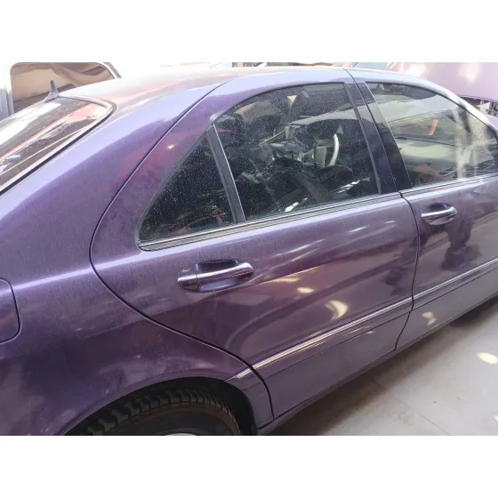 Puerta Trasera Derecha para Mercedes-Benz Clase S (W220, V220)