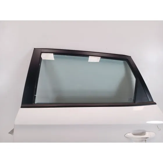 Puerta Trasera Izquierda para Kia Carens Iv
