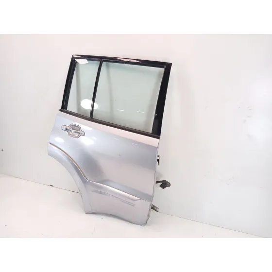 Puerta Trasera Derecha para Mitsubishi Montero Iii Canvas Top (V6_W, V7_W)