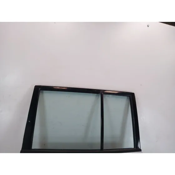 Puerta Trasera Izquierda para Mitsubishi Montero Iii Canvas Top (V6_W, V7_W)