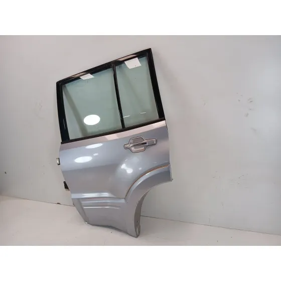 Puerta Trasera Izquierda para Mitsubishi Montero Iii Canvas Top (V6_W, V7_W)