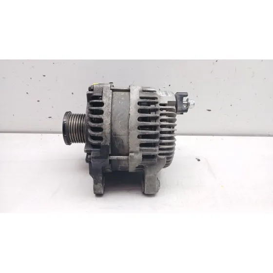 Alternador para Mercedes-Benz Vito Furgoneta (W447)
