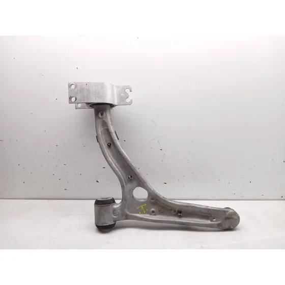 Brazo Suspension Inferior Delantero Derecho para Mercedes-Benz Cla Coupe (C117)