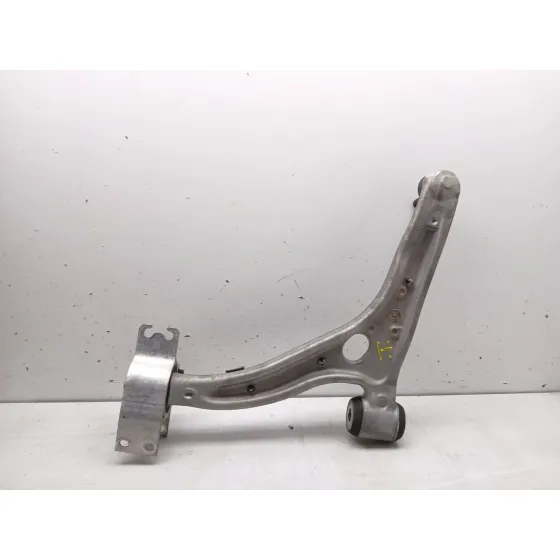 Brazo Suspension Inferior Delantero Derecho para Mercedes-Benz Cla Coupe (C117)