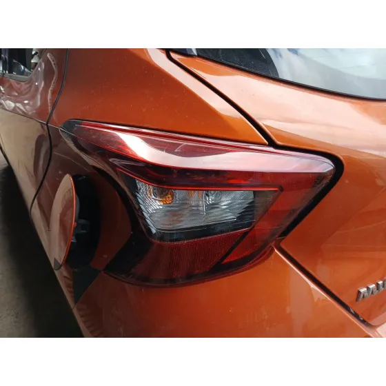 Piloto Trasero Izquierdo para Nissan Micra V (K14)