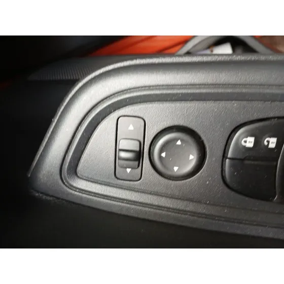 Retrovisor Derecho para Nissan Micra V (K14)