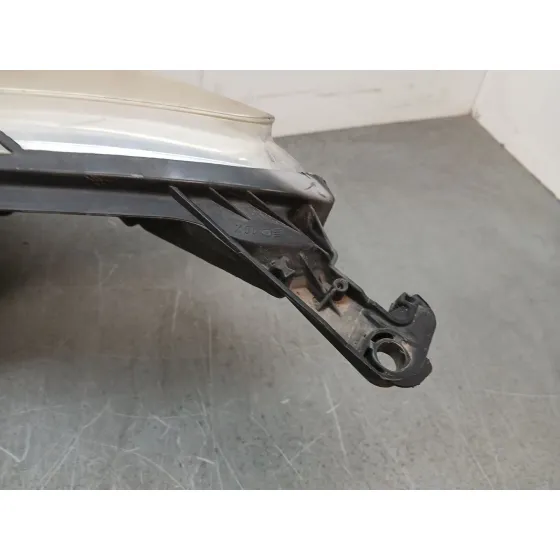 Faro Derecho para Peugeot 207/207+ (Wa_, Wc_)