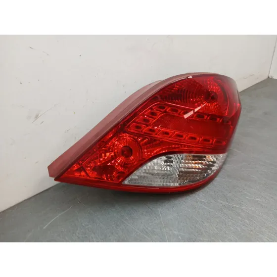 Piloto Trasero Derecho para Peugeot 207/207+ (Wa_, Wc_)