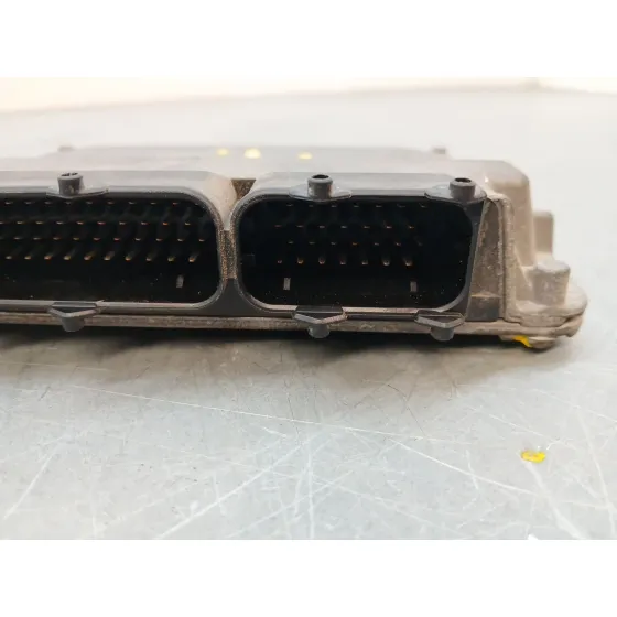 Centralita Motor Uce para Volkswagen Polo (9N3)