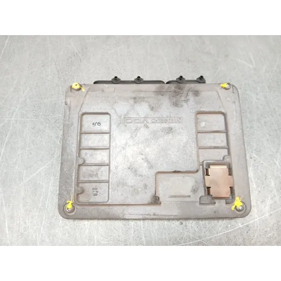 Centralita Motor Uce para Volkswagen Polo (9N3)
