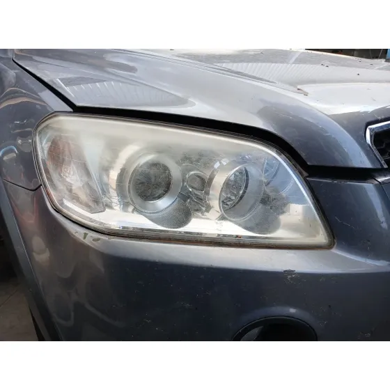 Faro Derecho para Chevrolet Captiva