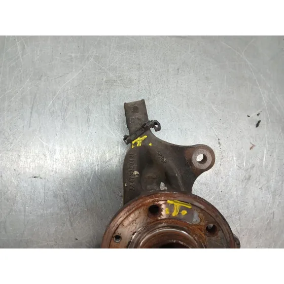 Mangueta Delantera Izquierda para Mercedes-Benz Vito Kasten