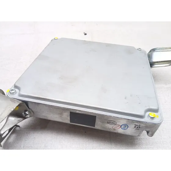 Centralita Motor Uce para Toyota Corolla Verso (Zer_, Zze12_, R1_)