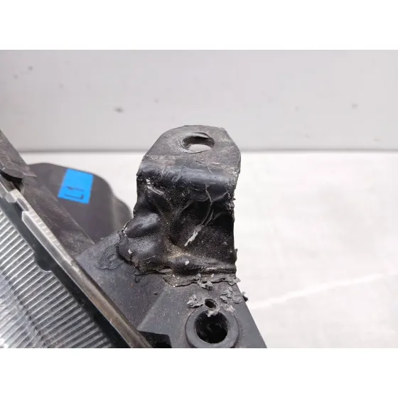 Faro Derecho para Toyota Corolla Verso (Zer_, Zze12_, R1_)