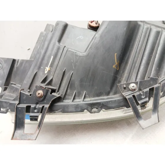 Faro Derecho para Toyota Corolla Verso (Zer_, Zze12_, R1_)