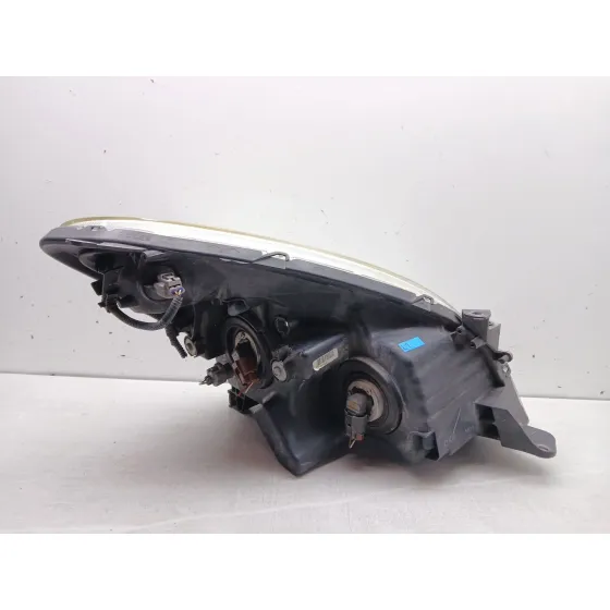 Faro Izquierdo para Toyota Corolla Verso (Zer_, Zze12_, R1_)