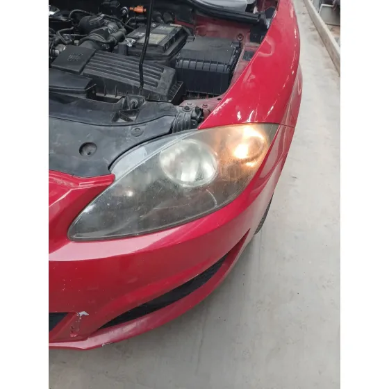 Faro Izquierdo para Seat Leon (1P1)