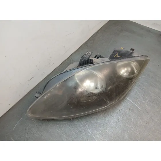 Faro Izquierdo para Seat Leon (1P1)