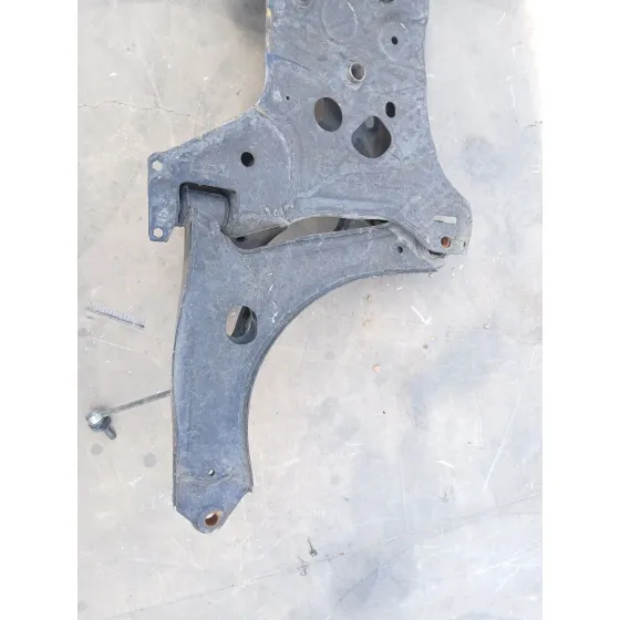 Puente Delantero para Ford Transit Courier