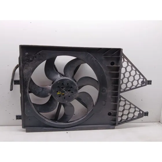 Electroventilador para Audi A1 Sportback (8Xf)