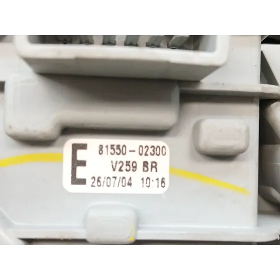Piloto Trasero Derecho para Toyota Corolla (_E12_)