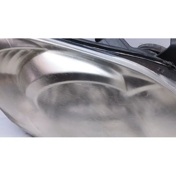 Faro Derecho para Toyota Corolla (_E12_)