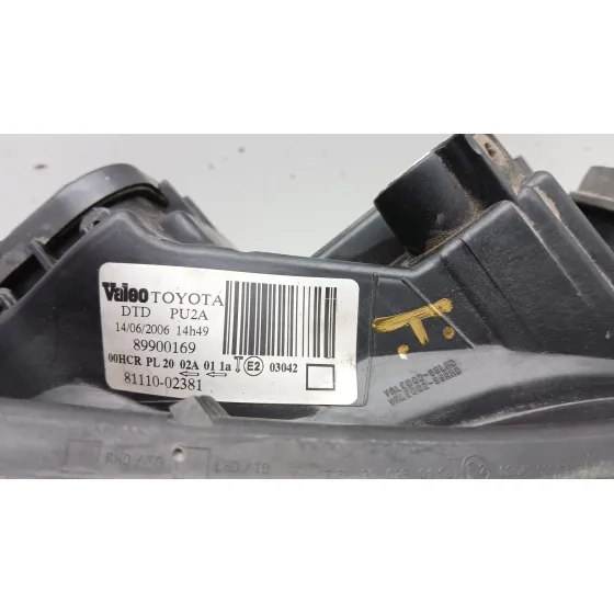 Faro Derecho para Toyota Corolla (_E12_)