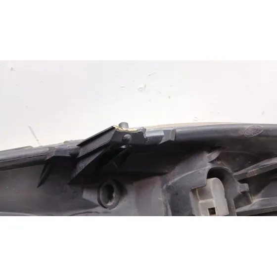 Faro Derecho para Toyota Corolla (_E12_)