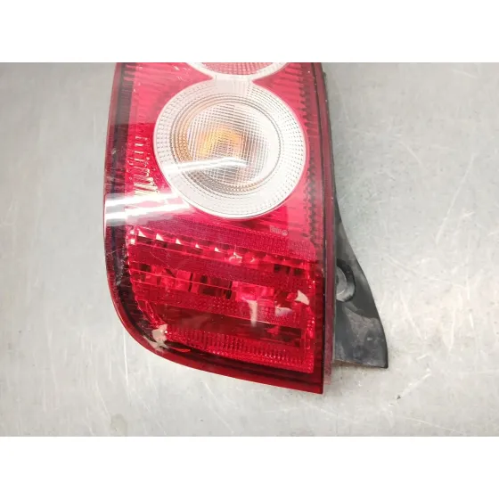 Piloto Trasero Izquierdo para Nissan Micra Iii (K12)