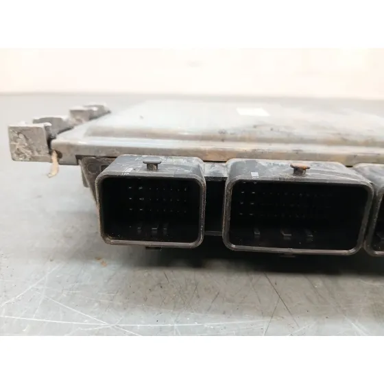 Centralita Motor Uce para Ford Transit Connect (Tc7)