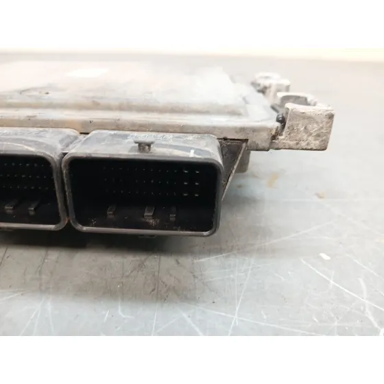 Centralita Motor Uce para Ford Transit Connect (Tc7)